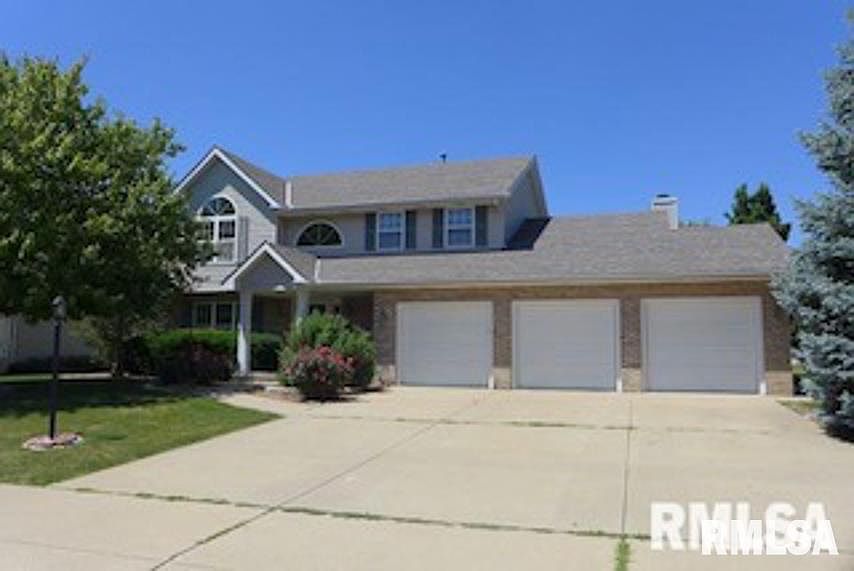 1st image of 2325 W Chase Dr