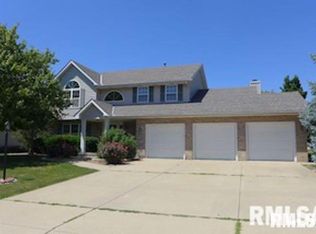 2325 W Chase Dr, Dunlap, IL 61525