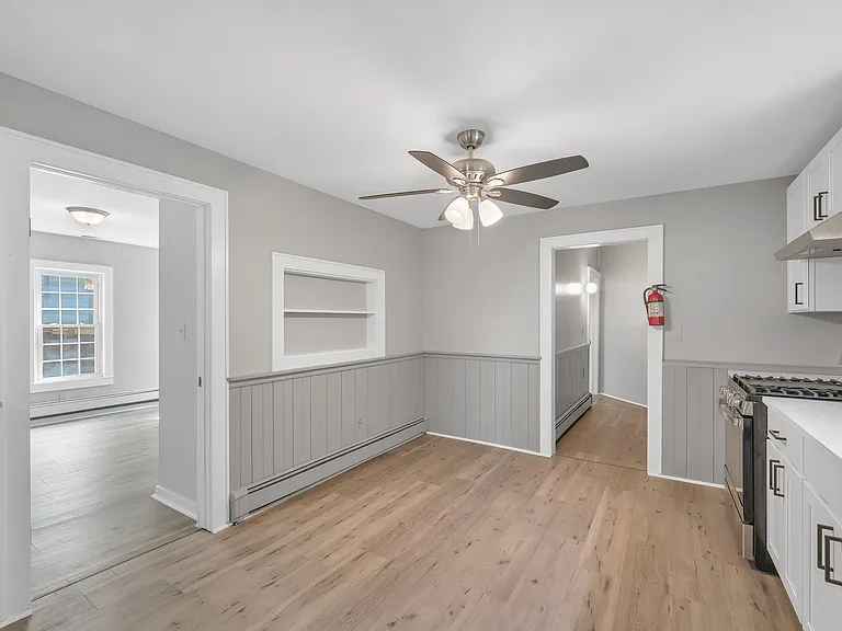 102 Wawayanda Ave #1 — Photo 5