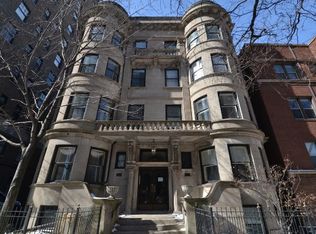 3020 N Sheridan Rd #S5, Chicago, IL 60657