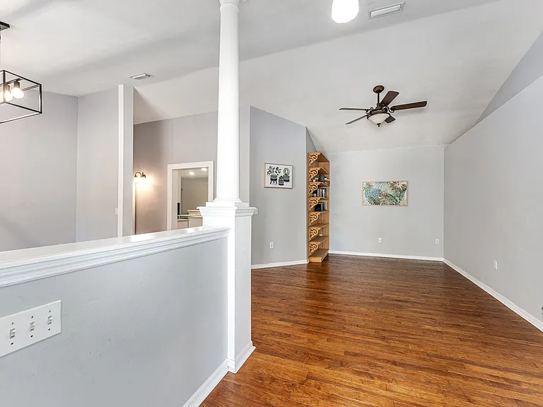 5164 SW 82nd Ter — Photo 5