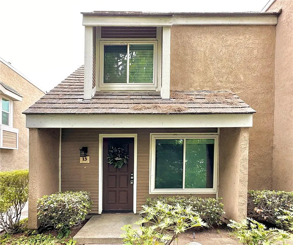3 bed, 1109 sqft, $4,000 — Photo 1