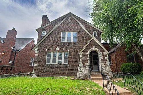 5018 Miami St Photo 1