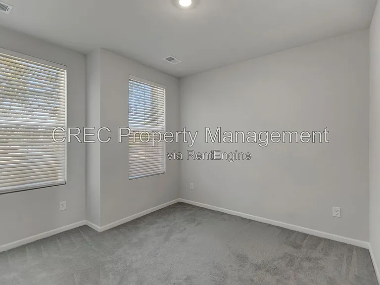 1465 Central Ave — Photo 9
