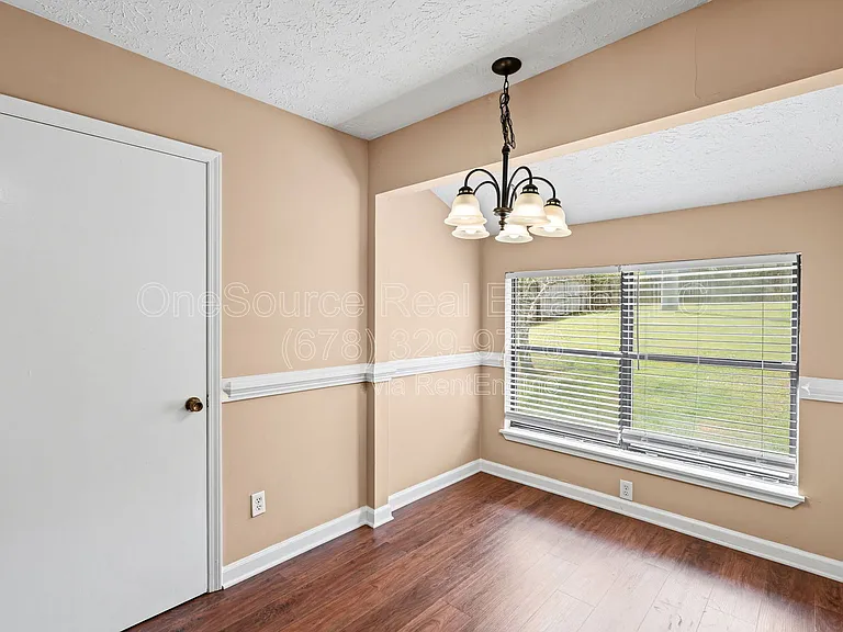 1321 Timbercrest Dr — Photo 17