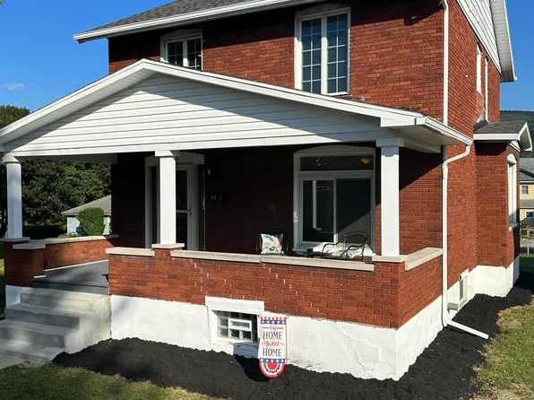 715 E Crawford Ave, Altoona, PA 16602