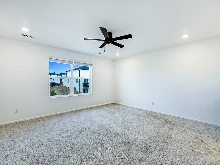 535 Silver Rock Trl — Photo 23