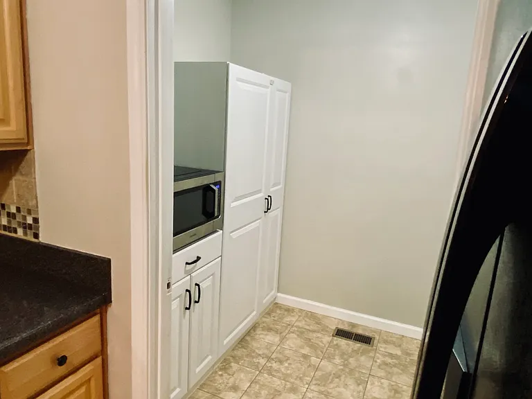 8012 Old Springfield Pike — Photo 15