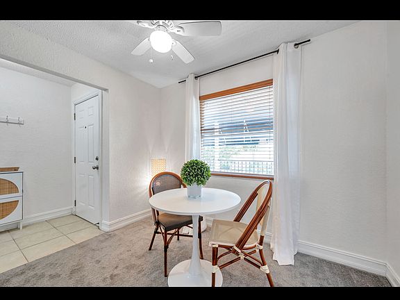 5th image of 200 Country Club Dr APT 1106