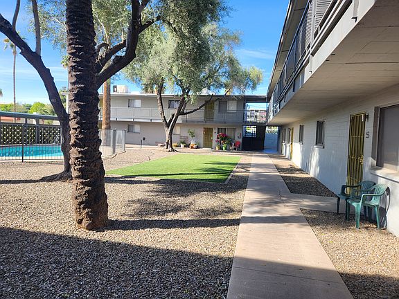 4th image of 6817 N 17th Ave APT 2
