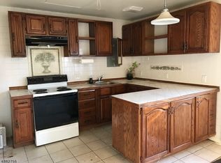 213 W End Ave, Hopatcong, NJ 07843