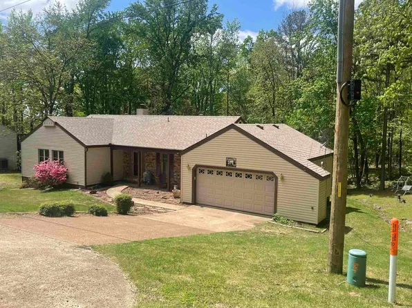 112 Woodlawn Dr, Fairfield Bay, AR 72088