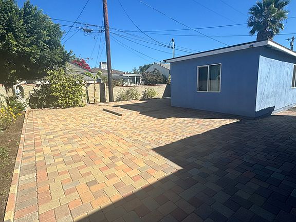 Side yard