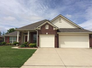 3825 Warrington Way, Norman, OK 73072