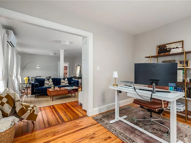 35 Wood St #1 — Photo 4