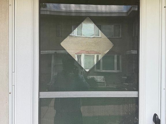 4th image of 6256 N Cicero Ave #A