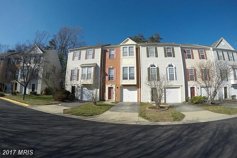 2nd image of 8409 Old Colony Dr S