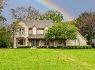 15290 Shamrock Ln, Brookfield, WI 53005