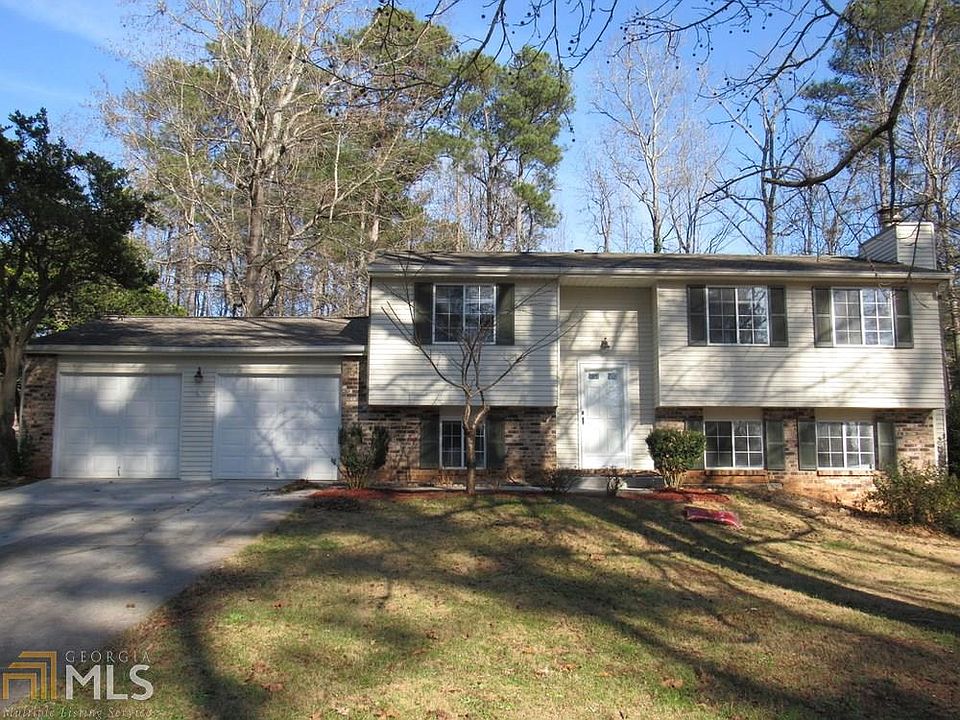 1st image of 1917 Suwanee Roberts Ct