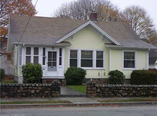 18 William St, Pawcatuck, CT 06379