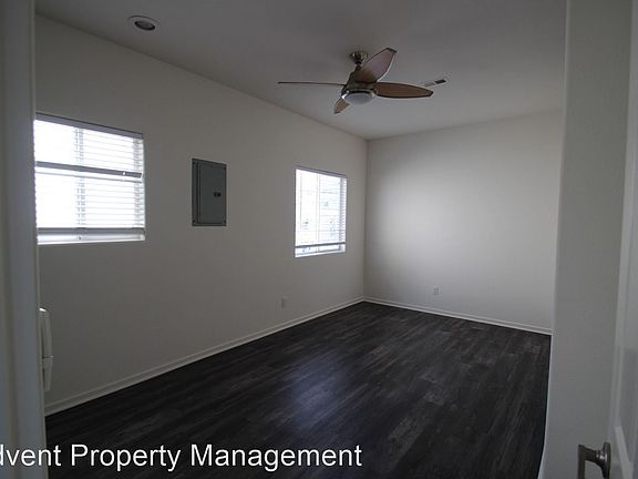 5th image of 5860-5864 Mildred St #B