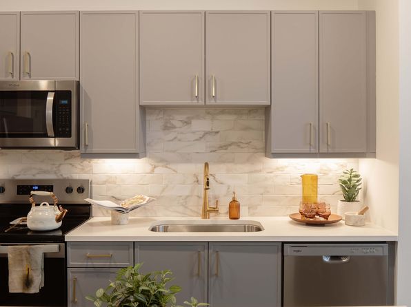 7260 Roswell Rd #2211