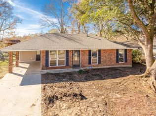 2508 Boxwood Dr, Baker, LA 70714