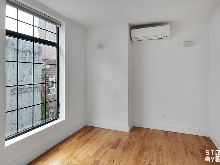 376 Franklin Ave #5F — Photo 6