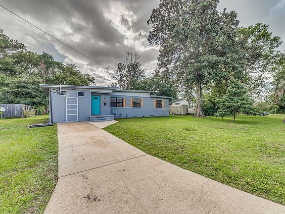 2nd image of 2235 Belinda Cir