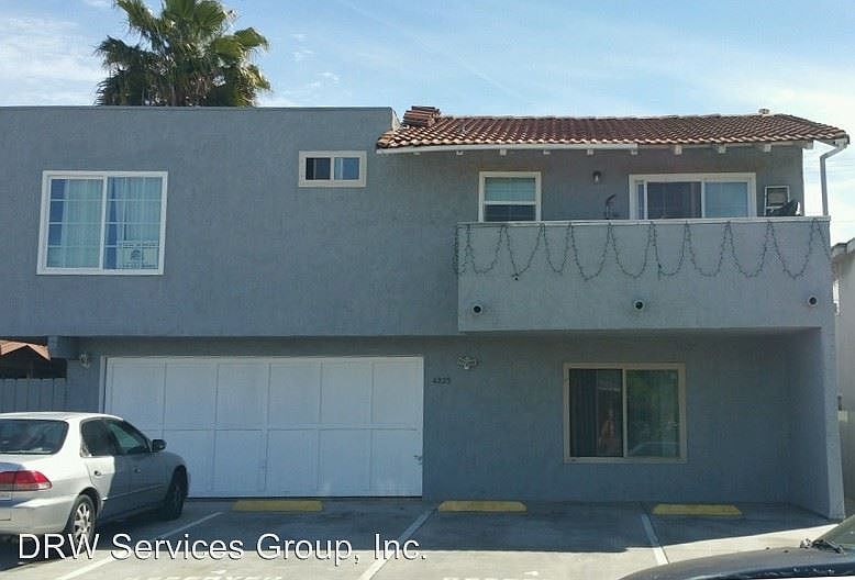 1st image of 4225 42nd St APT 2