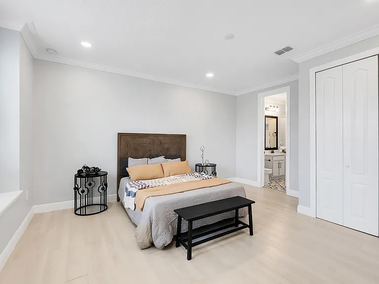 10067 Austrina Oak Loop — Photo 9