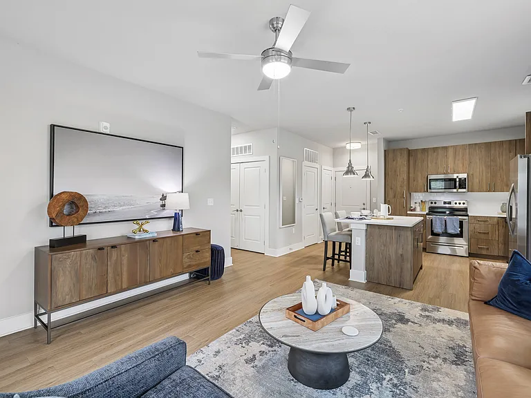 The Exchange at Crestview — Photo 20