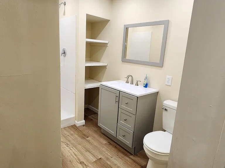 321 S Hanover St #1 — Photo 8