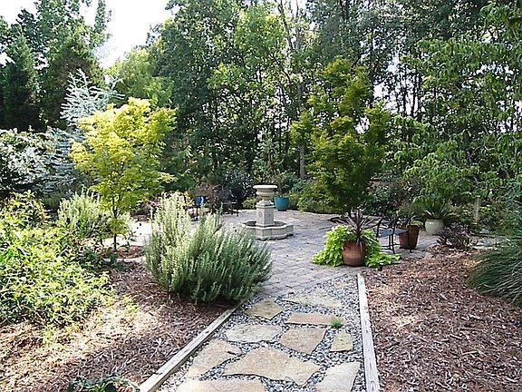 Tranquility Garden with fountain