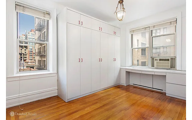 Sold by Douglas Elliman | media 20