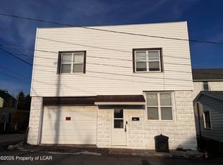 1111 Lewis St, Freeland, PA 18224