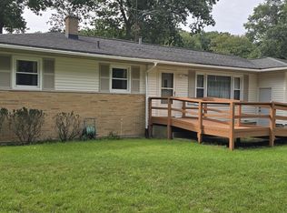 2159 Seminole Rd, Norton Shores, MI 49441