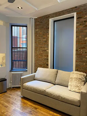 Rented by Loftey LLC | media 132