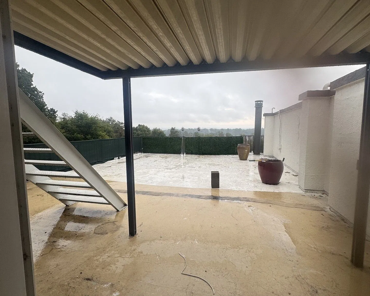 2 bed, 1.0 bath, $1,300 — Photo 3