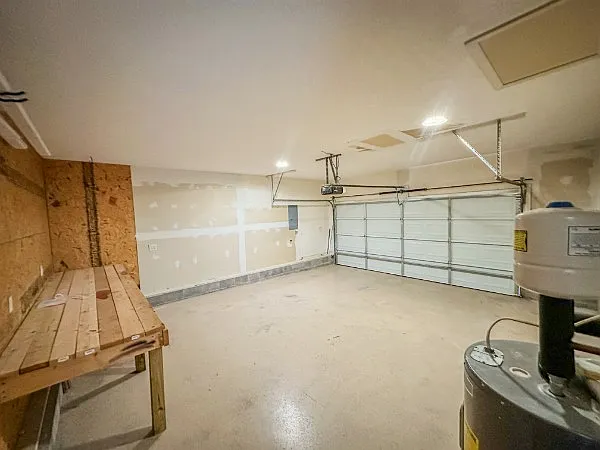 2668 Holly Rock Dr — Photo 17