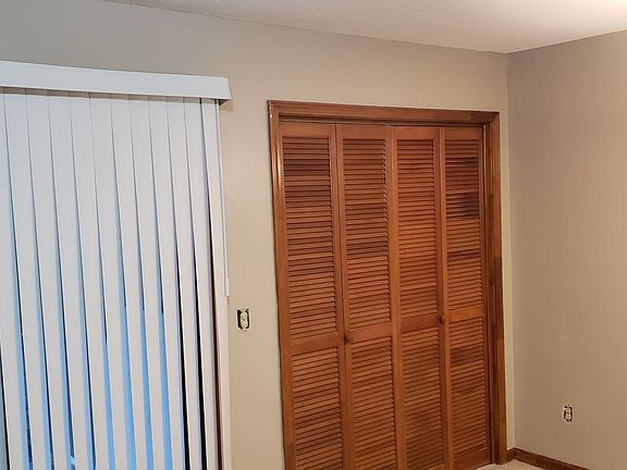 Dining room and washer and dryer access