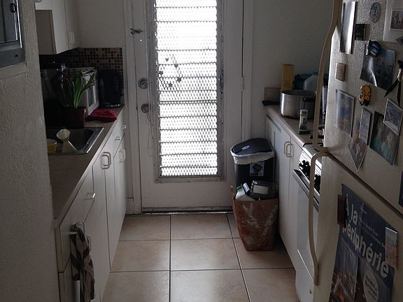 4th image of 6895 Byron Ave APT 210