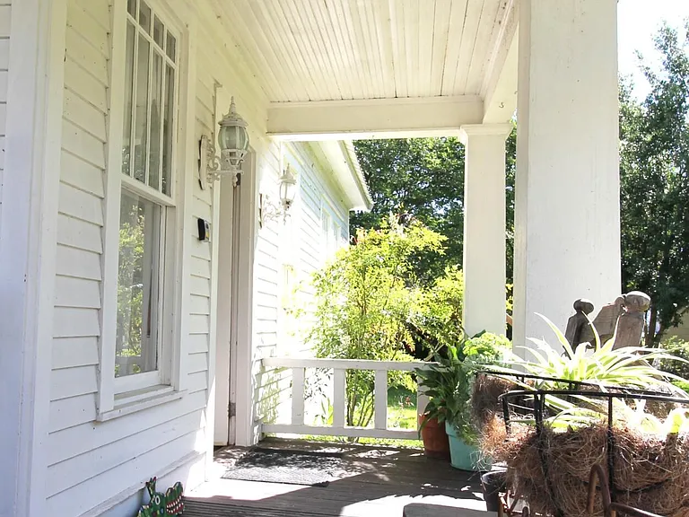 254 Union St — Photo 2