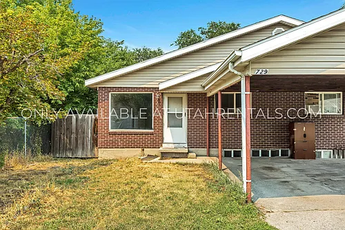 729 E 4565 S Photo 1
