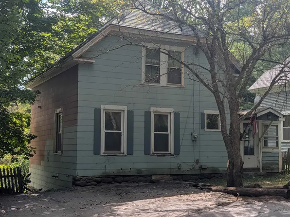 40 Blueberry Ridge Road, Newport, NH 03743