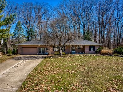 8327 Eastwood Dr, Broadview Heights, OH, 44147