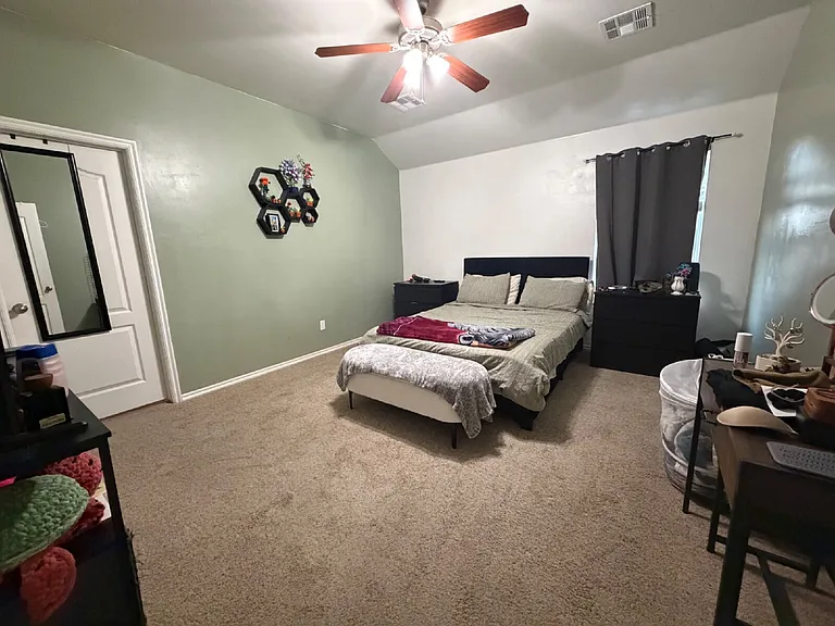 8032 Erryn Ln — Photo 7