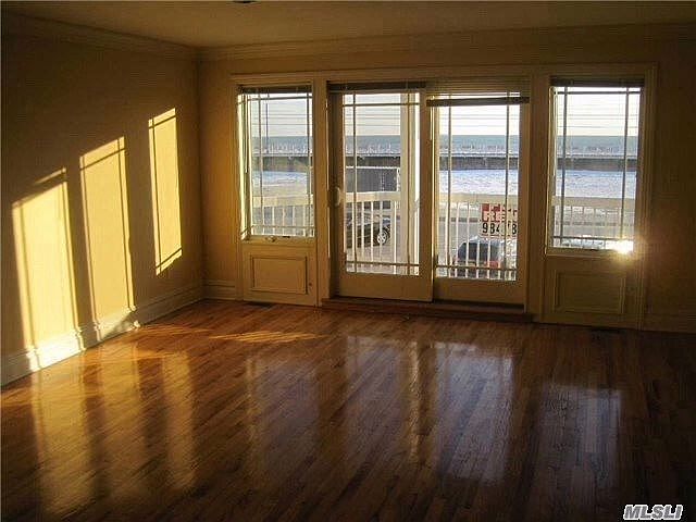 1st image of 329 W Broadway