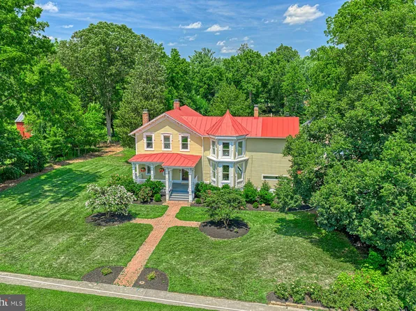 120 W Colonial Hwy, Hamilton, VA 20158
