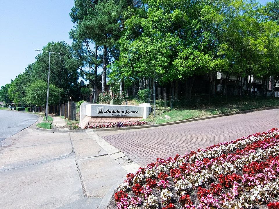 1st image of 805 Creekside Dr W #3